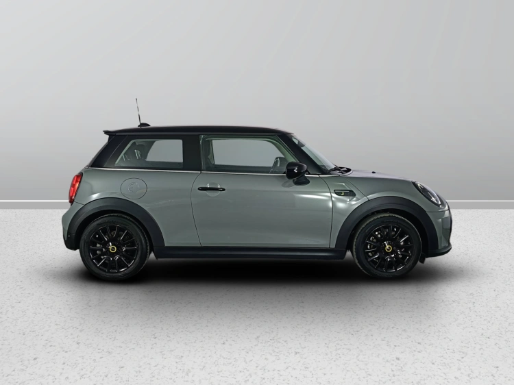 6 - MINI Cooper Mini 3p Cooper SE Classic auto