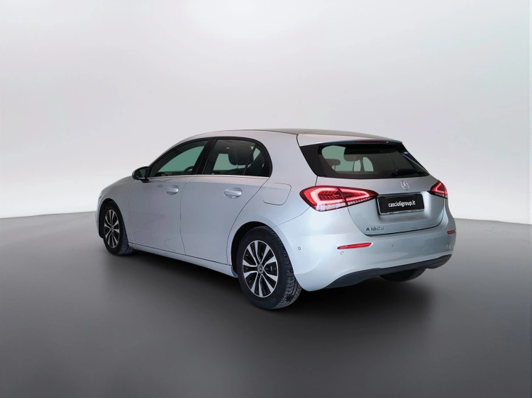 7 - Mercedes-Benz Classe A 180 d Business auto