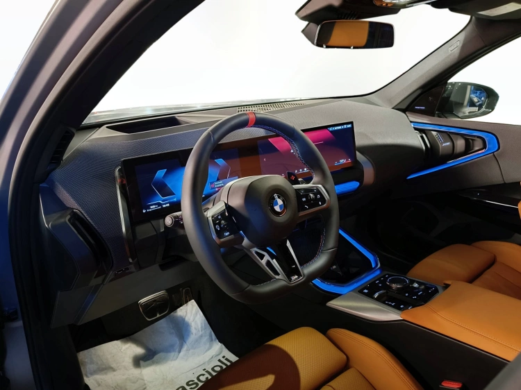 7 - BMW X3 BMW X3 M50 xDrive