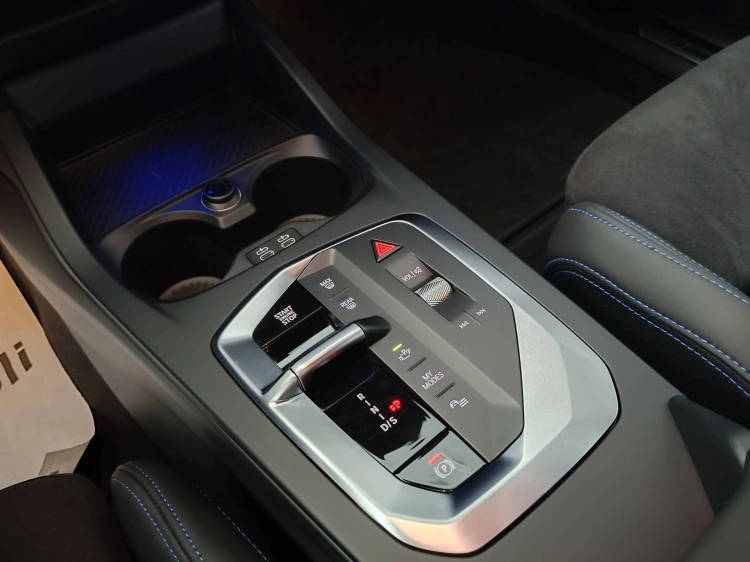 16 - BMW Serie 1 118d MSport auto