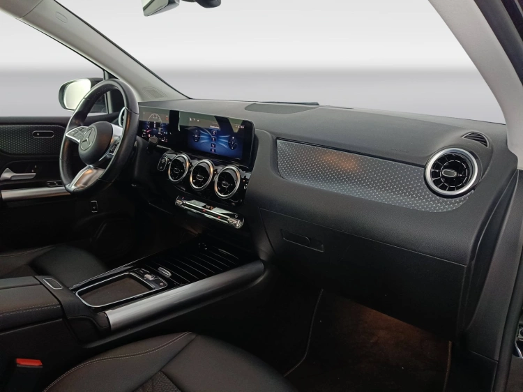10 - Mercedes-Benz Classe B 180 d Progressive Advanced auto