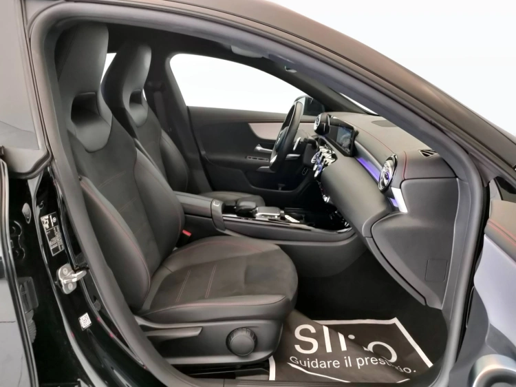 9 - Mercedes-Benz CLA Coupe 200 d Premium auto