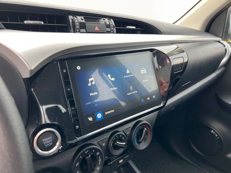 13 - Toyota Professional Hilux HILUX 2.4D A DC 4WD CMF MY24