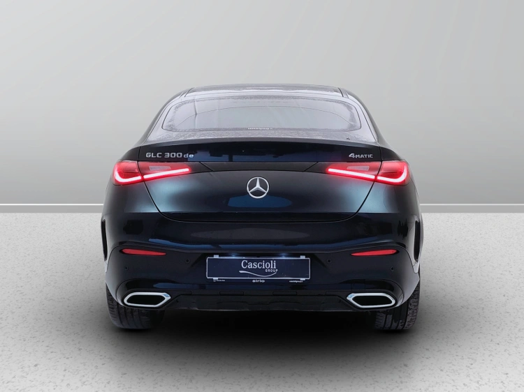4 - Mercedes-Benz GLC 300 de phev AMG Line Advanced 4matic auto