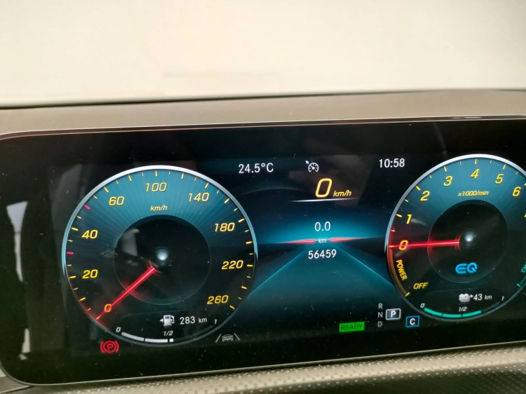 14 - Mercedes-Benz Classe A 250 e phev (eq-power) Premium auto