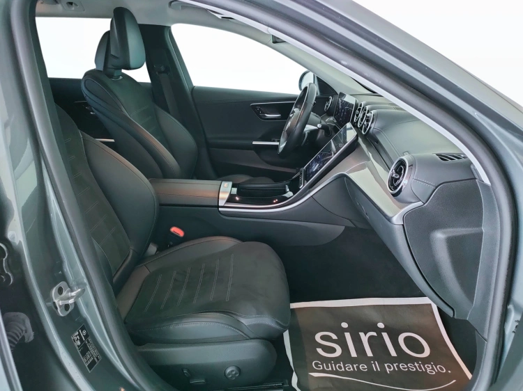 9 - Mercedes-Benz Classe C SW 220 d mhev Premium 4matic auto