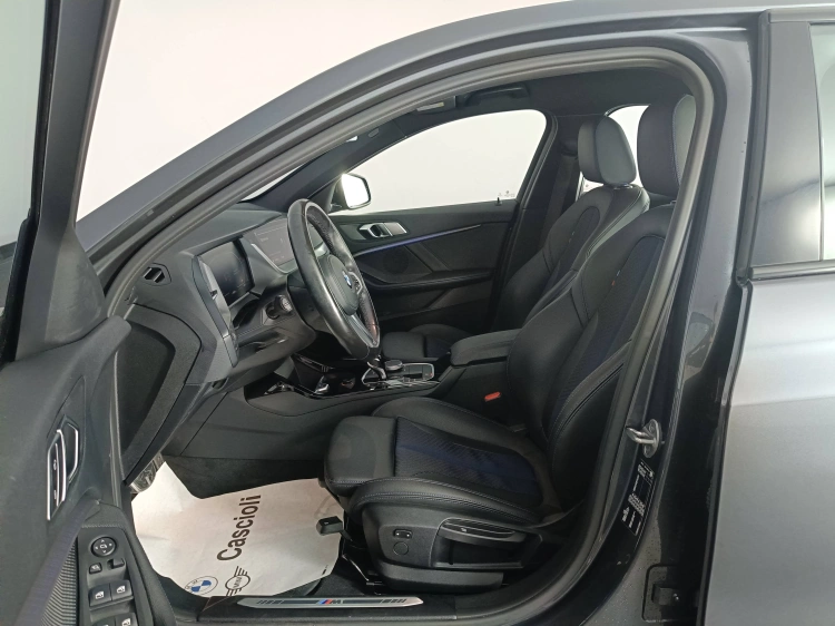 8 - BMW Serie 1 118d Msport auto