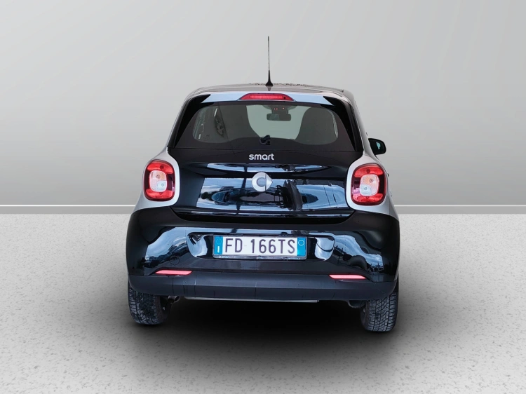 4 - smart forfour Forfour 1.0 Passion 71cv