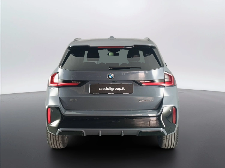 4 - BMW X1 X1 sdrive18d MSport auto