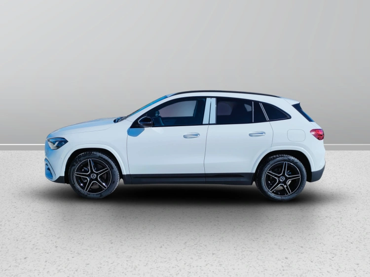 3 - Mercedes-Benz GLA 200 d automatic