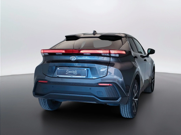5 - Toyota C-HR C-HR 1.8 hv Trend fwd e-cvt