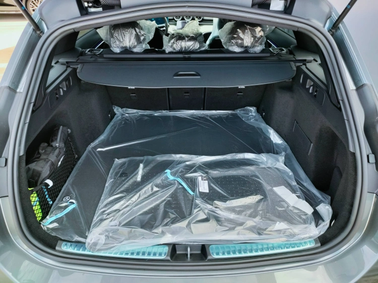 5 - Mercedes-Benz Classe C 300 d Station Wagon