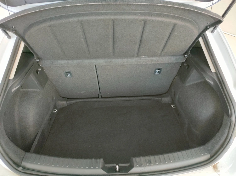 5 - Seat Leon Leon 1.0 tsi Style 110cv