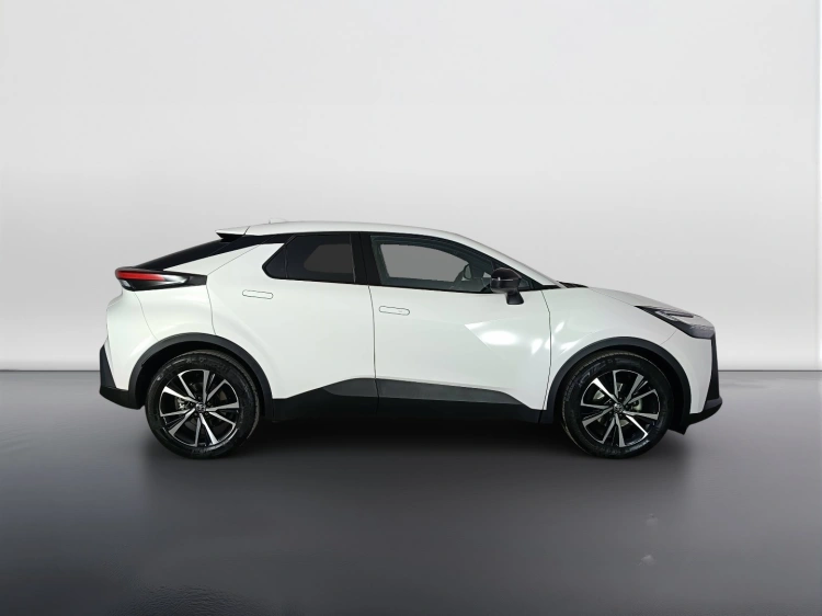3 - Toyota C-HR C-HR 1.8 hv Trend fwd e-cvt