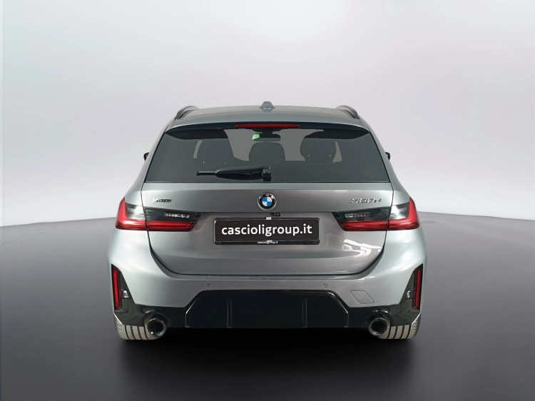 5 - BMW Serie 3 320d Touring mhev 48V Msport xdrive auto