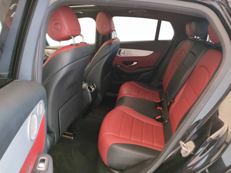11 - Mercedes-Benz GLC Coupe 220 d Premium Plus 4matic auto
