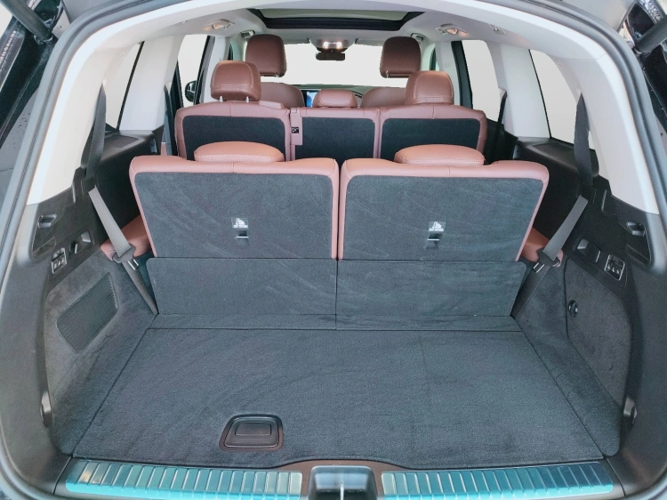 6 - Mercedes-Benz GLS 450 d AMG Line Premium Plus 4matic auto