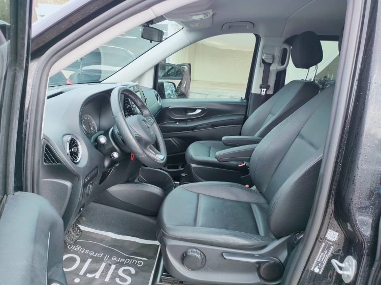 12 - Mercedes Vans Vito III 119 vito 119 cdi long mixto auto my20