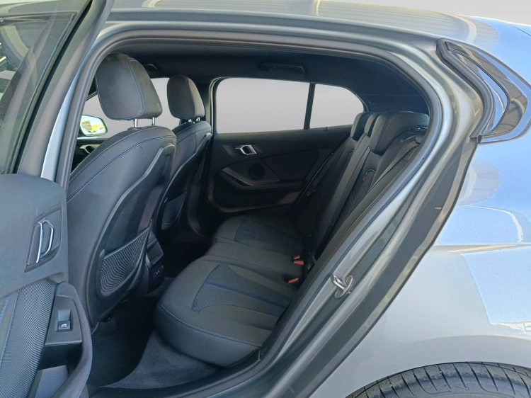 9 - BMW Serie 1 118d Msport auto