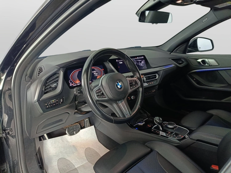 7 - BMW Serie 1 118d Msport auto