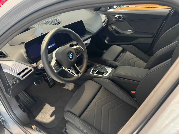 11 - BMW Serie 1 BMW 120d