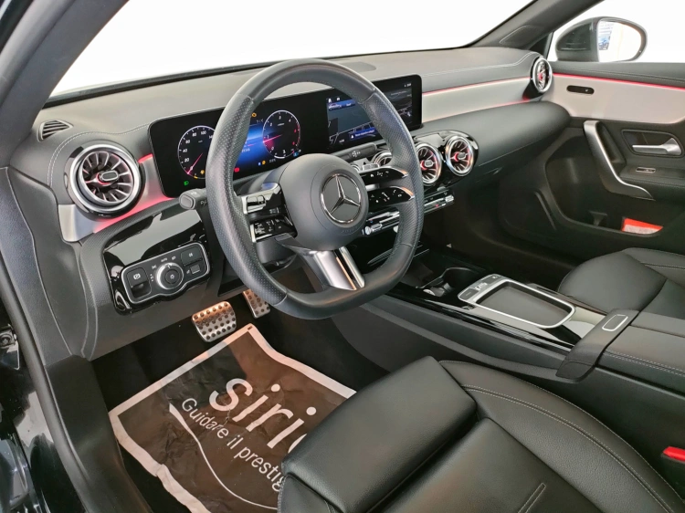 14 - Mercedes-Benz Classe A 180 d AMG Line Advanced Plus auto