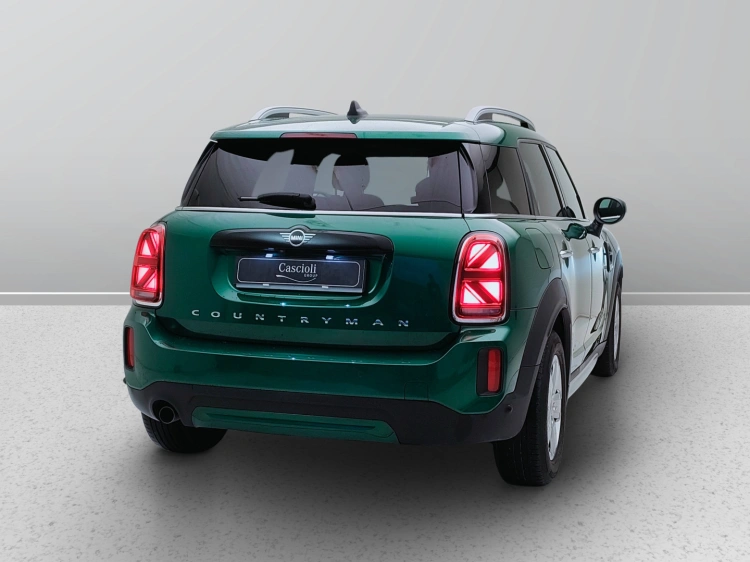 6 - MINI Countryman Mini Countryman 1.5 One D Business auto