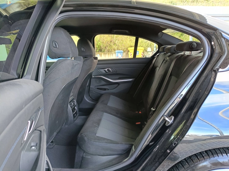 9 - BMW Serie 3 320d mhev 48V xdrive MSport Pro auto