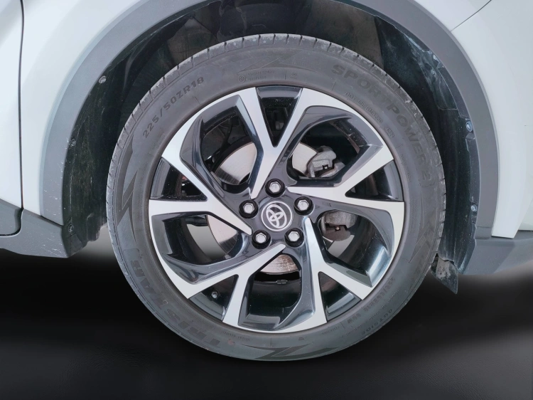 10 - Toyota C-HR C-HR 2.0h Trend e-cvt