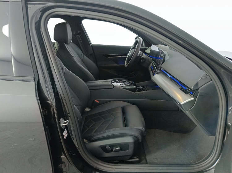 11 - BMW Serie 5 520d 48V sdrive MSport auto