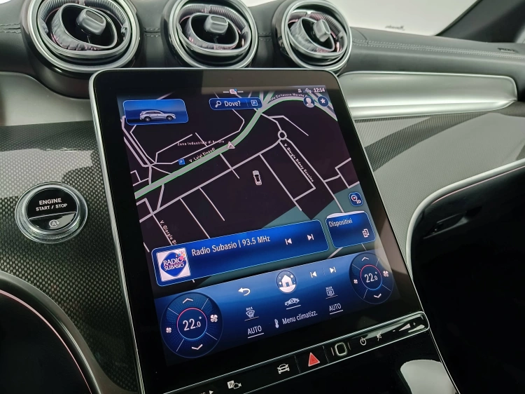 13 - Mercedes-Benz GLC 220 d AMG Premium Plus 4matic auto