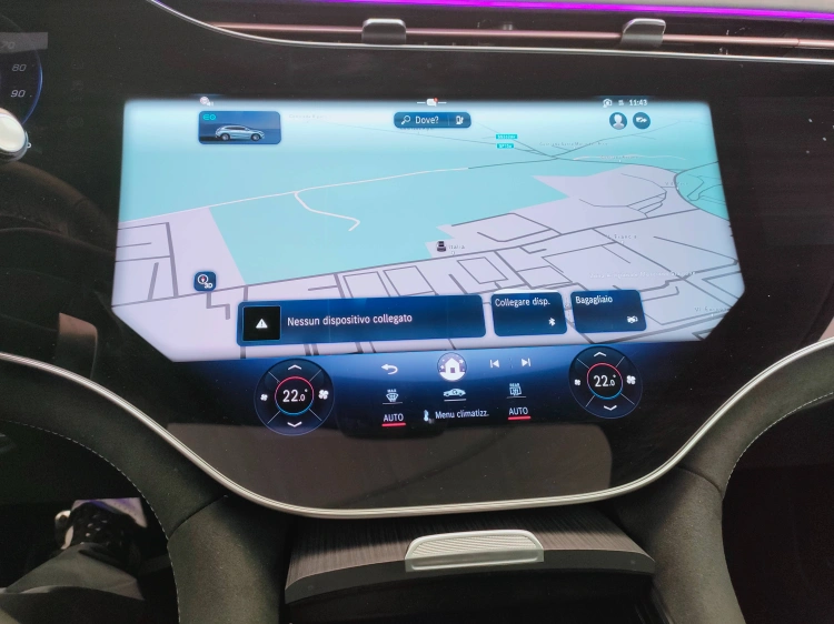 18 - Mercedes-Benz EQE 350 AMG Line Premium 4matic