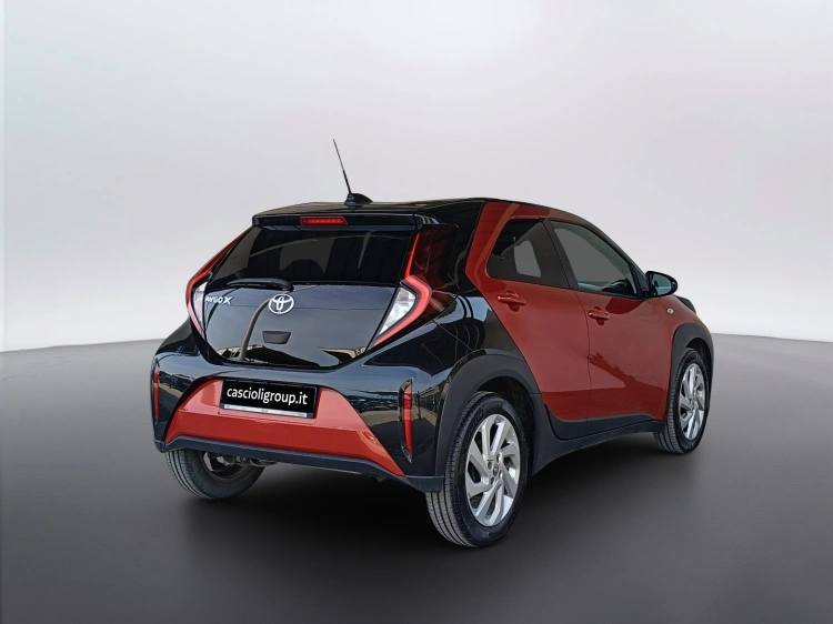 5 - Toyota Aygo X Aygo X 1.0 Active 72cv s-cvt