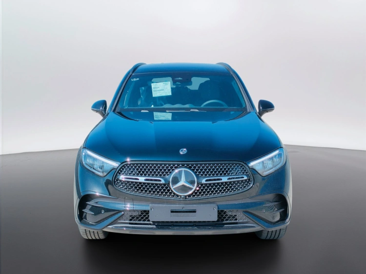 2 - Mercedes-Benz GLC 200 d 4MATIC