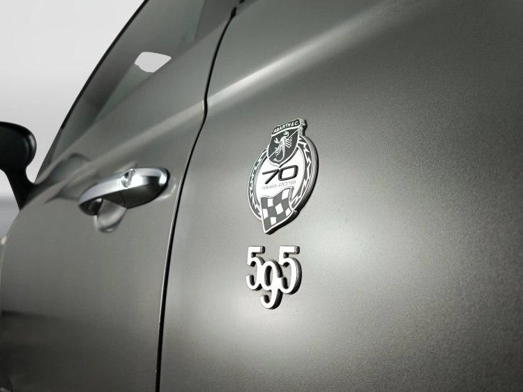 15 - Abarth 595 595 1.4 t-jet Pista 165cv