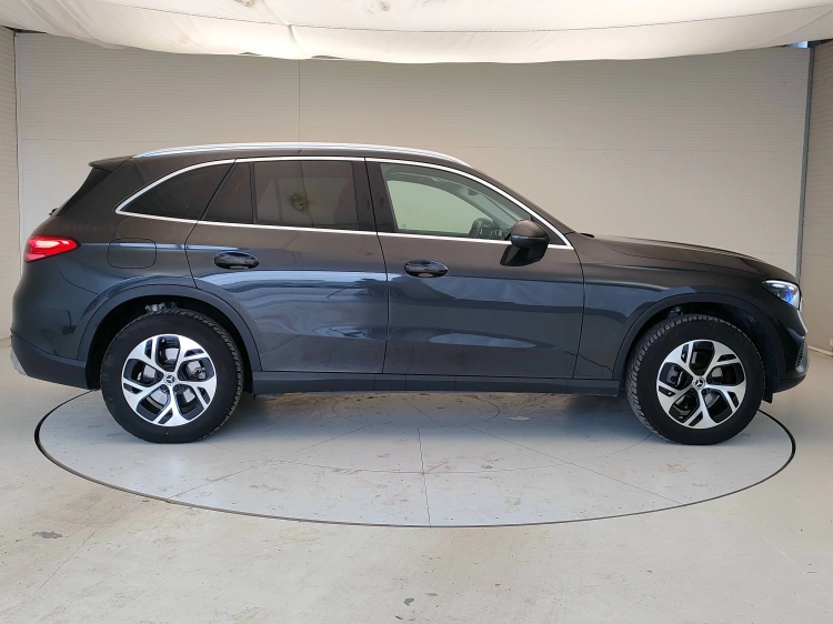 7 - Mercedes-Benz GLC 220 d mhev Advanced 4matic auto