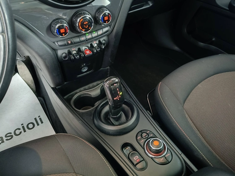 15 - MINI Countryman Mini Countryman F60 2017 - Mini Countryman 1.5 One D auto 7m