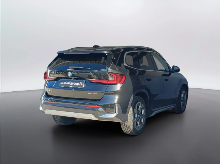 4 - BMW X1 X1 sdrive18i X-Line auto
