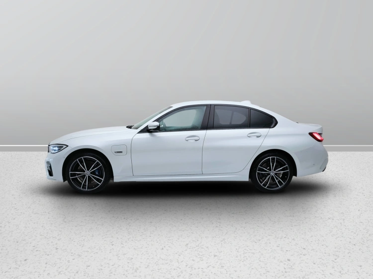 3 - BMW Serie 3 330e xdrive Msport auto