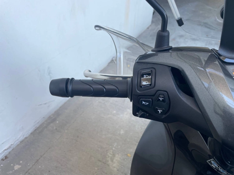 6 - Honda E0846 SH 150 Abs my20