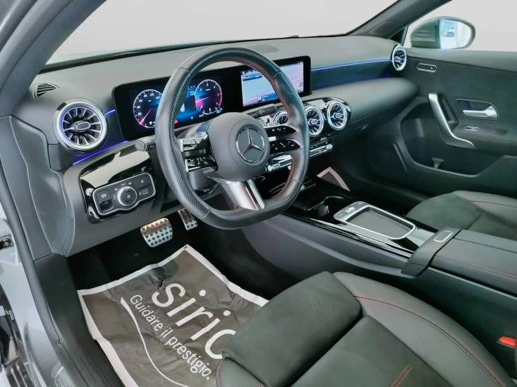 16 - Mercedes-Benz Classe A 180 d AMG Line Advanced Plus Digital Edition auto