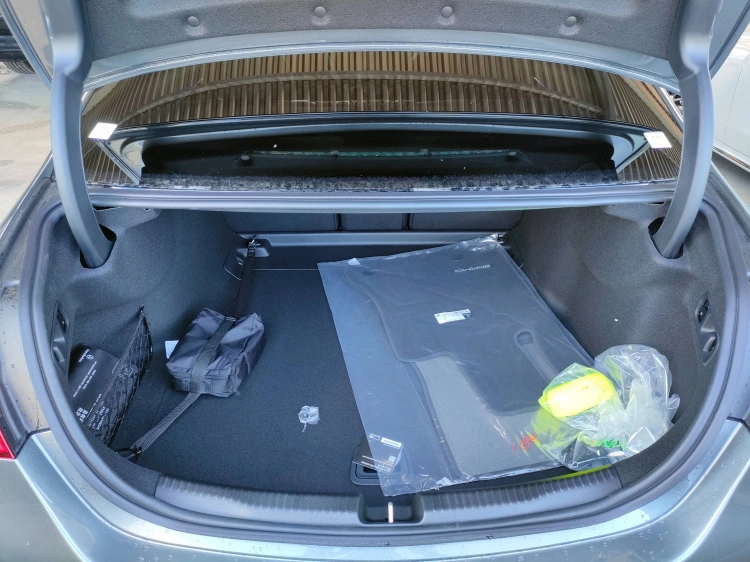 5 - Mercedes-Benz Classe C 220 d 4MATIC