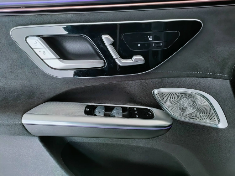 15 - Mercedes-Benz EQE 350 AMG Line Premium 4matic