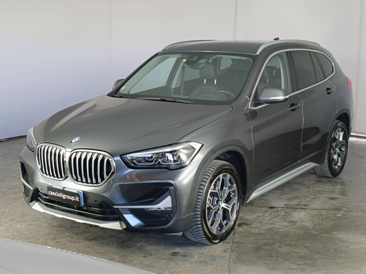 1 - BMW X1 X1 sdrive18d xLine auto