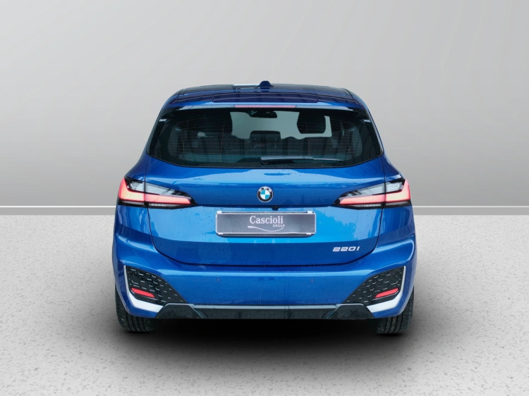 4 - BMW Serie 2 220i Active Tourer mhev 48V Msport auto