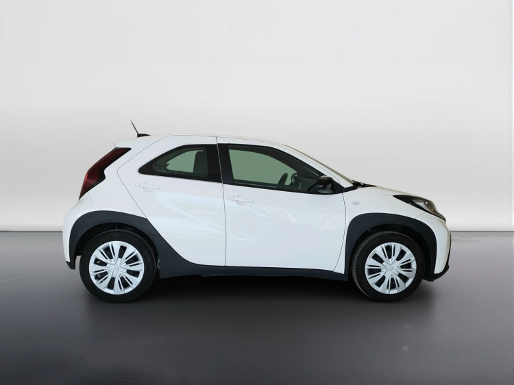 4 - Toyota Aygo X Aygo X 1.0 Active 72cv