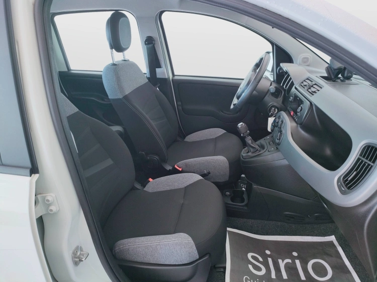 11 - Fiat Panda Panda 1.0 firefly hybrid City Life s&s 70cv