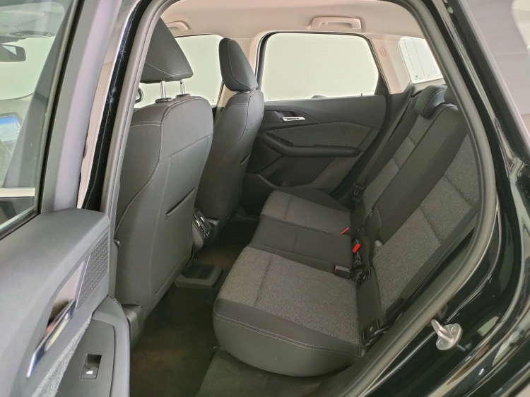 10 - BMW Serie 2 218d Active Tourer auto