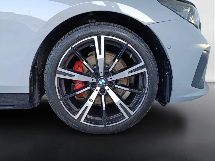 16 - BMW Serie 5 520d 48V xdrive MSport Pro auto