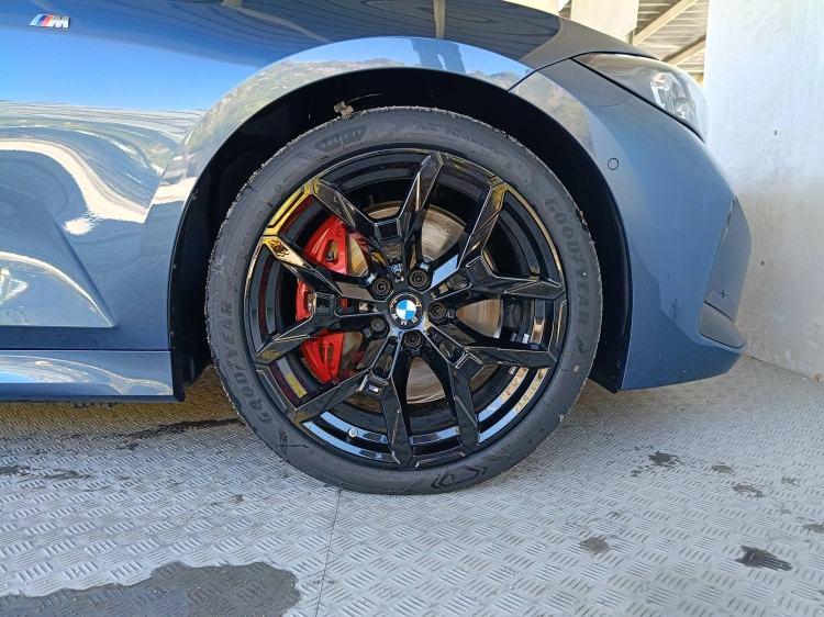 13 - BMW Serie 3 BMW 318d Touring